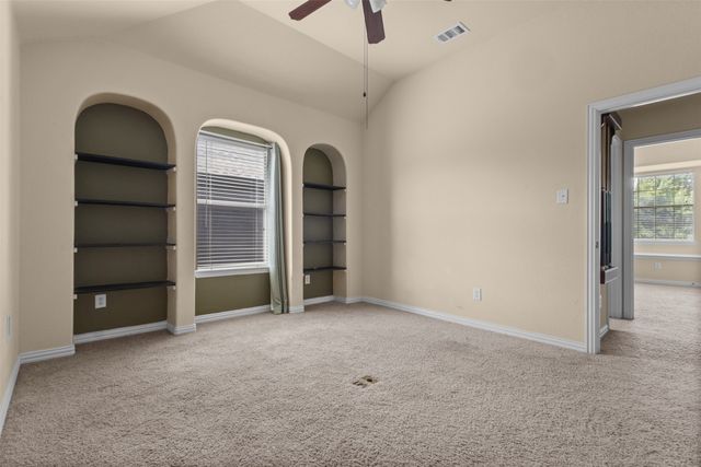 973 Tara Drive, Burleson, TX 76028