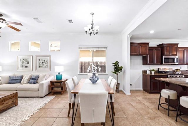 2036 Vignolia Loop, Roseville, CA 95747