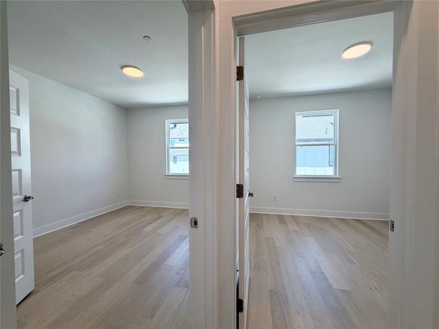 200 W 56th ST 8101, Austin, TX 78751