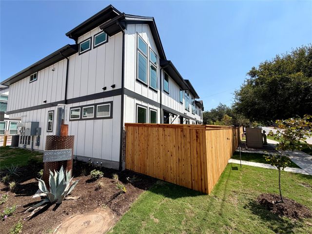 200 W 56th ST 8101, Austin, TX 78751