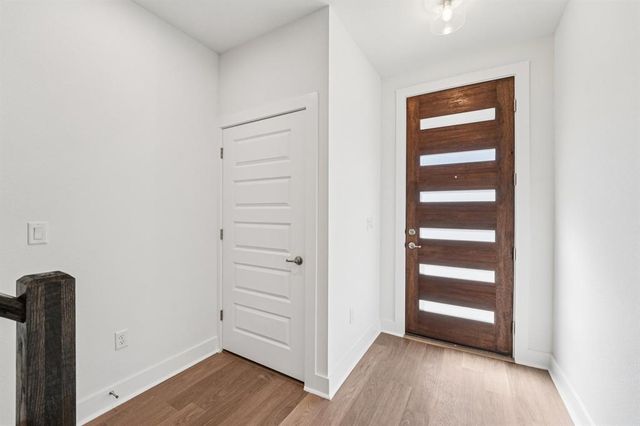 200 W 56th ST 8101, Austin, TX 78751