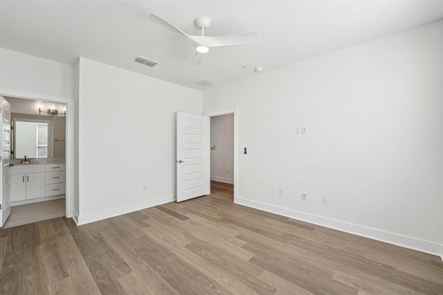 200 W 56th ST 8101, Austin, TX 78751