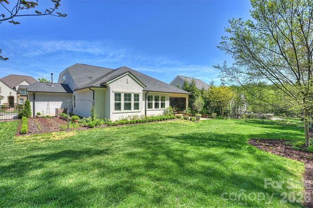8440 Bassinger Drive, Huntersville, NC 28078