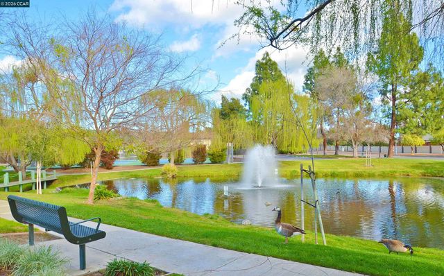 4608 Deercreek Ln, Concord, CA 94521