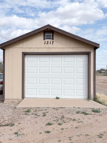 1317 S 6TH Place A, Coolidge, AZ 85128