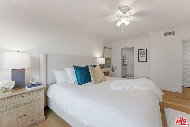 446 San Vicente Boulevard 106, Santa Monica, CA 90402