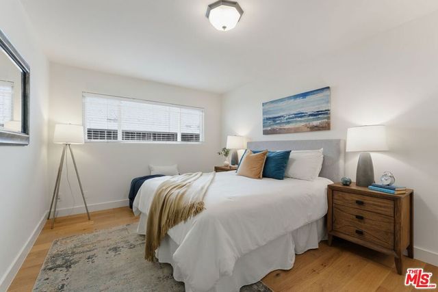 446 San Vicente Boulevard 106, Santa Monica, CA 90402