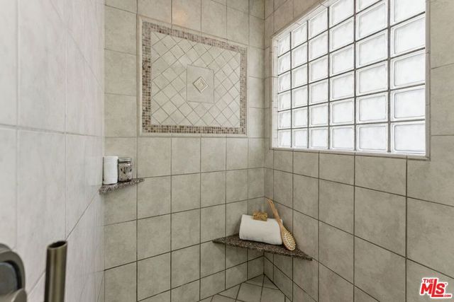 446 San Vicente Boulevard 106, Santa Monica, CA 90402