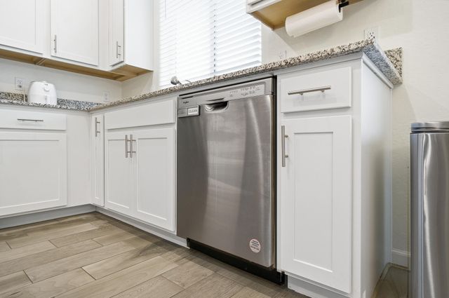 3408 Dorset Street, Tulare, CA 93274