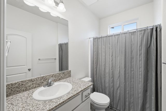 3408 Dorset Street, Tulare, CA 93274