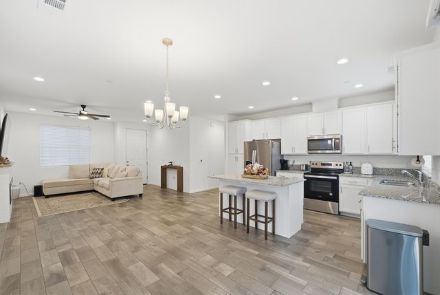 3408 Dorset Street, Tulare, CA 93274