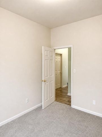 326 Douglas Court, Richmond, KY 40475