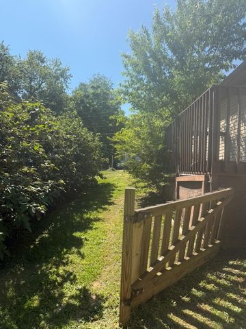 326 Douglas Court, Richmond, KY 40475