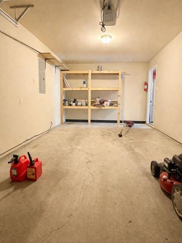 326 Douglas Court, Richmond, KY 40475