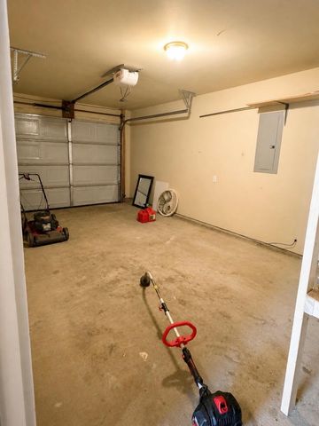 326 Douglas Court, Richmond, KY 40475