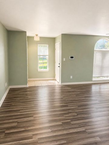 326 Douglas Court, Richmond, KY 40475