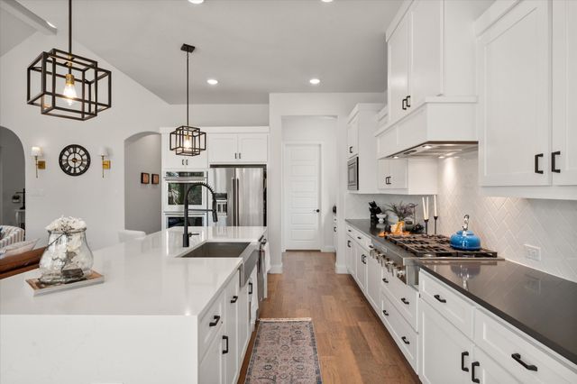 6801 Lost Falls Drive, Flower Mound, TX 76226