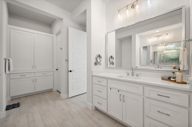 6801 Lost Falls Drive, Flower Mound, TX 76226