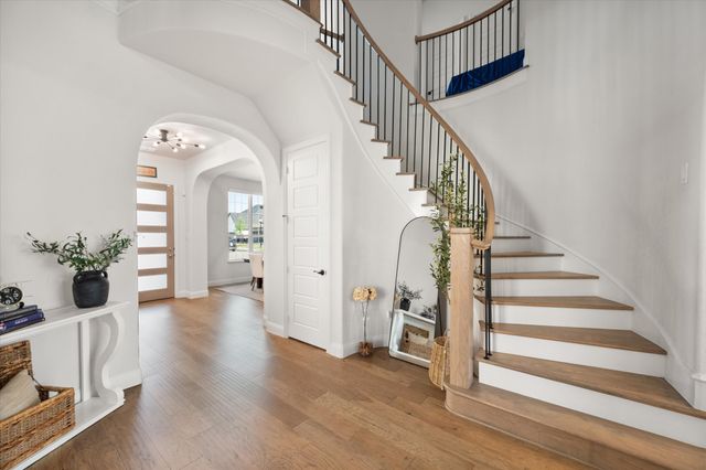 6801 Lost Falls Drive, Flower Mound, TX 76226