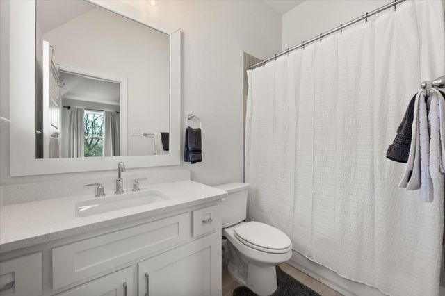 6801 Lost Falls Drive, Flower Mound, TX 76226