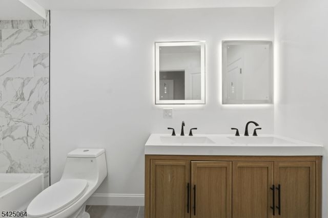 134 Shepard Ave, East Orange City, NJ 07018