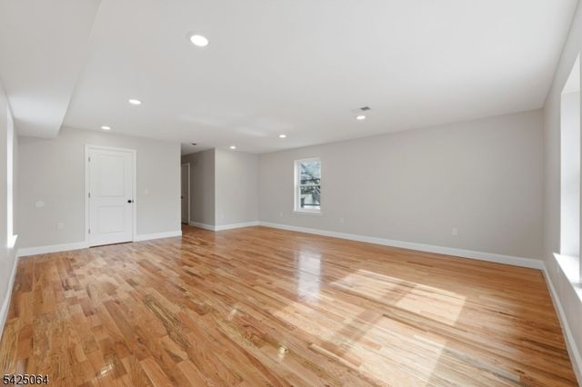 134 Shepard Ave, East Orange City, NJ 07018