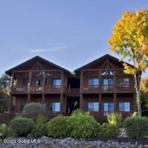 3210 Lake Shore Drive 38 Interval 7, Lake George, NY 12845