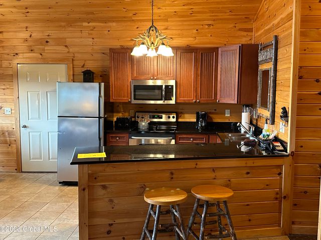 3210 Lake Shore Drive 38 Interval 7, Lake George, NY 12845