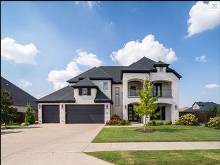 5702 S 59th Street, Rogers, AR 72758