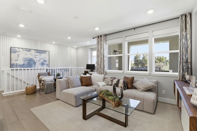 2913 Noyce Place 217, Santa Clara, CA 95051