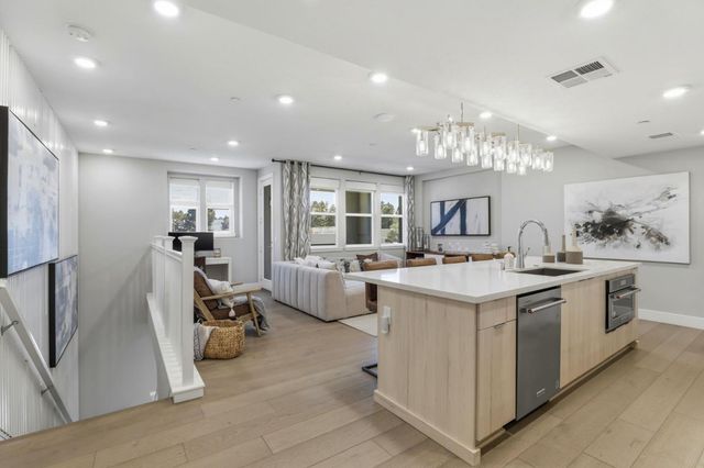 2913 Noyce Place 217, Santa Clara, CA 95051