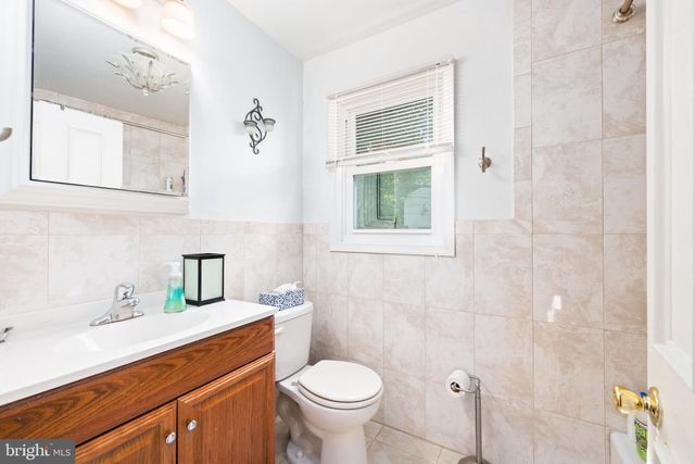 313 WILLIAMS RD, Bryn Mawr, PA 19010