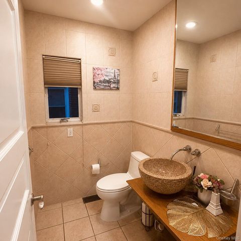 73-63 192nd Street, Fresh Meadows, NY 11366