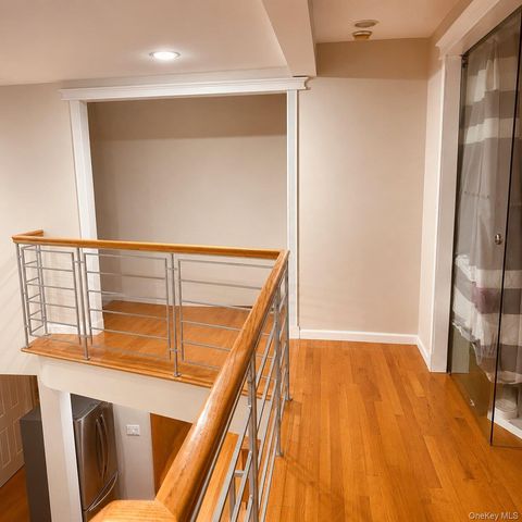 73-63 192nd Street, Fresh Meadows, NY 11366