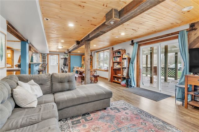 36044 Route 66, Crown, PA 16220