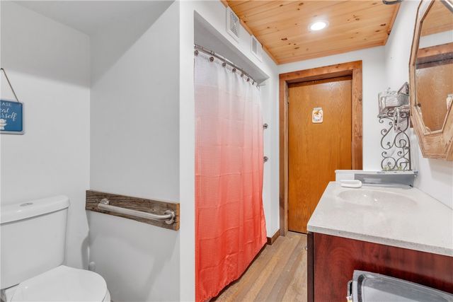 36044 Route 66, Crown, PA 16220