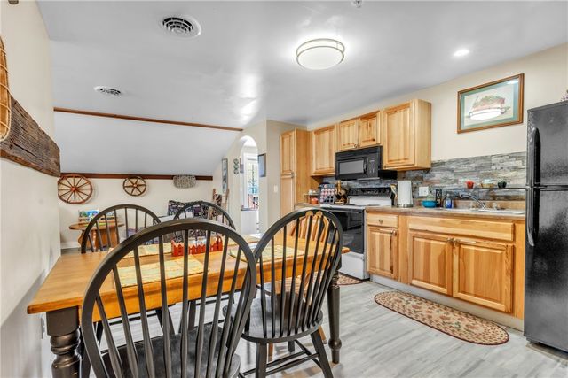 36044 Route 66, Crown, PA 16220