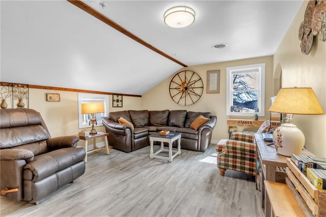 36044 Route 66, Crown, PA 16220