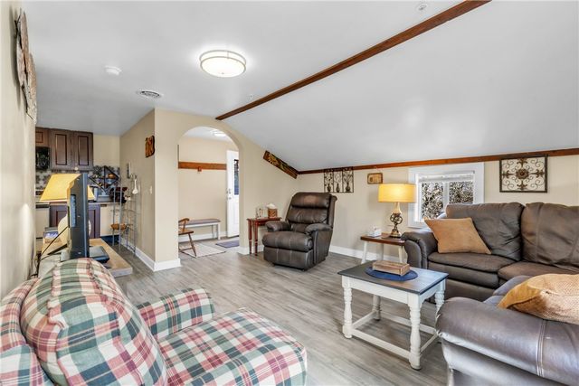 36044 Route 66, Crown, PA 16220