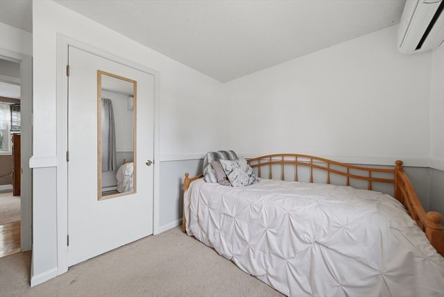 2 Back River Rd, Amesbury, MA 01913