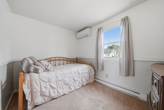 2 Back River Rd, Amesbury, MA 01913