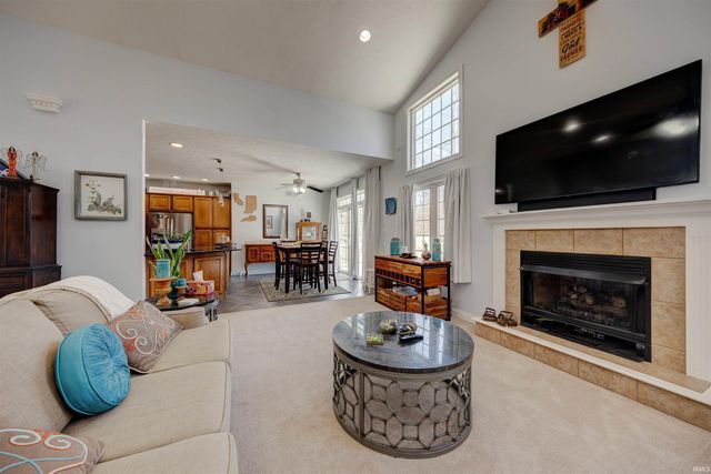 813 W Rudolph Lane, Santa Claus, IN 47579
