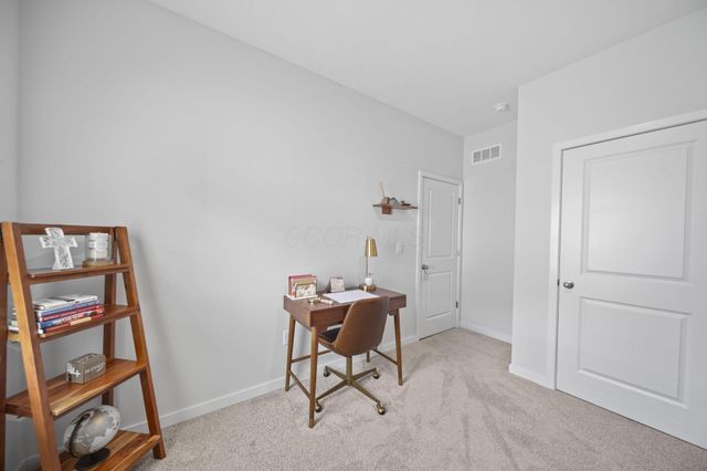 573 Penwell Drive, Delaware, OH 43015