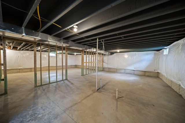 573 Penwell Drive, Delaware, OH 43015