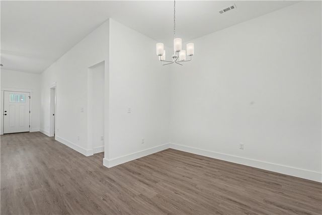 3610 N Wiley Drive, Siloam Springs, AR 72761