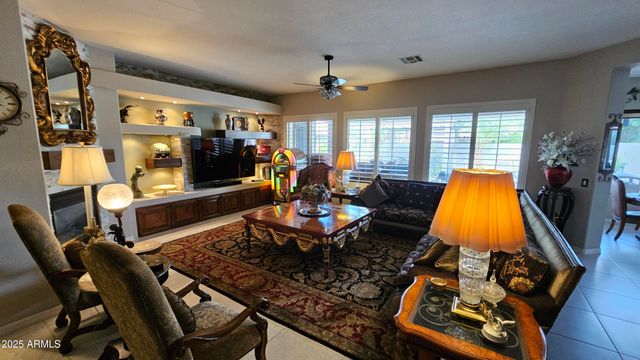 4931 S TANGERINE Lane, Gilbert, AZ 85298