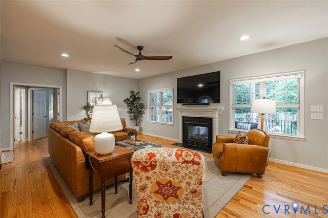 14100 Rigney Dr, Midlothian, VA 23113
