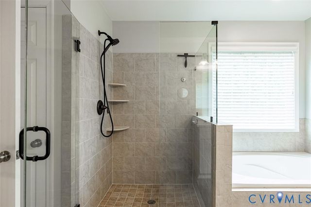 14100 Rigney Dr, Midlothian, VA 23113