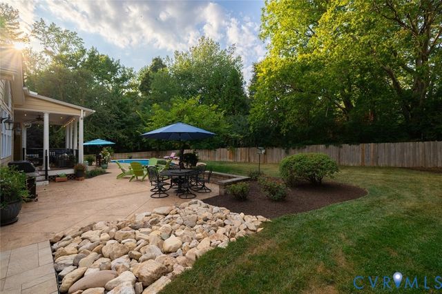 14100 Rigney Dr, Midlothian, VA 23113