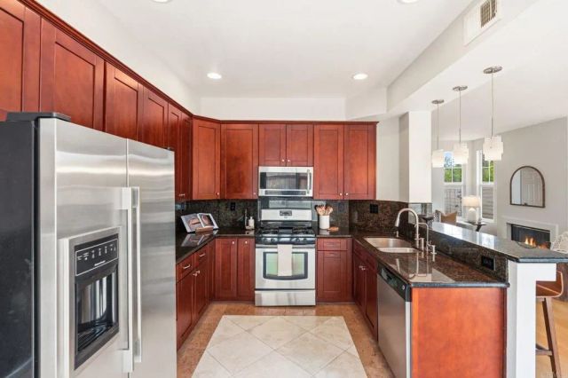 12728 Via Nieve, San Diego, CA 92130